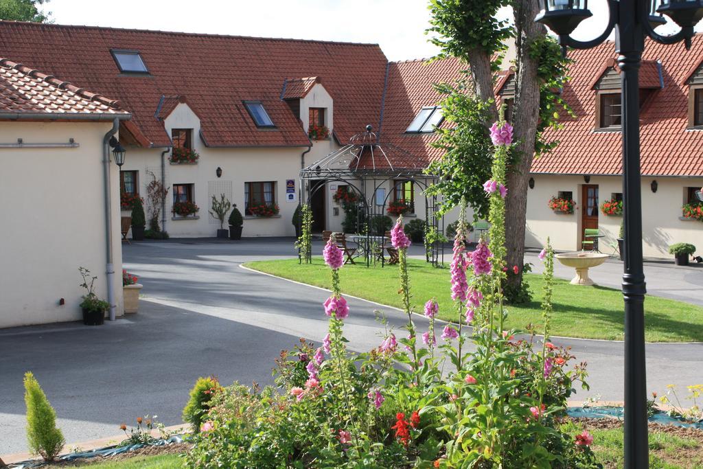 Hotel Du Moulin Aux Draps Desvres Buitenkant foto